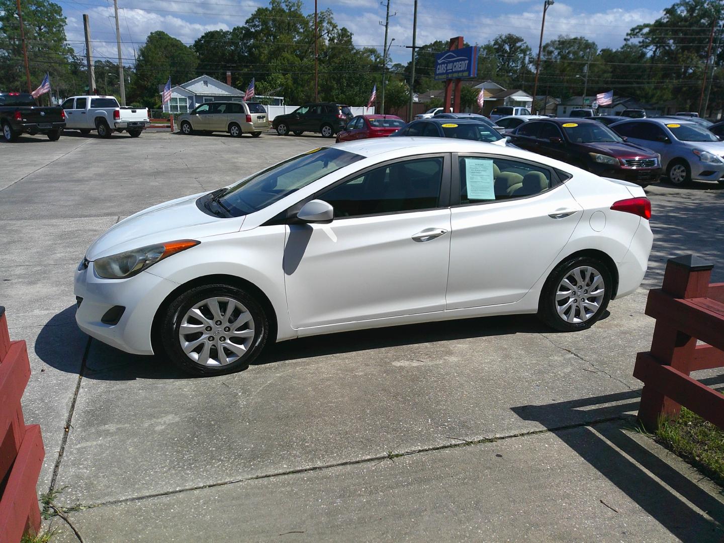2012 WHITE HYUNDAI ELANTRA (5NPDH4AE0CH) , located at 10405 Abercorn Street, Savannah, GA, 31419, (912) 921-8965, 31.988262, -81.131760 - Photo#1